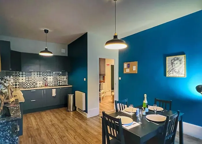 Apartment Le Dormeur Du Val - Centre L Wifi L Parking *